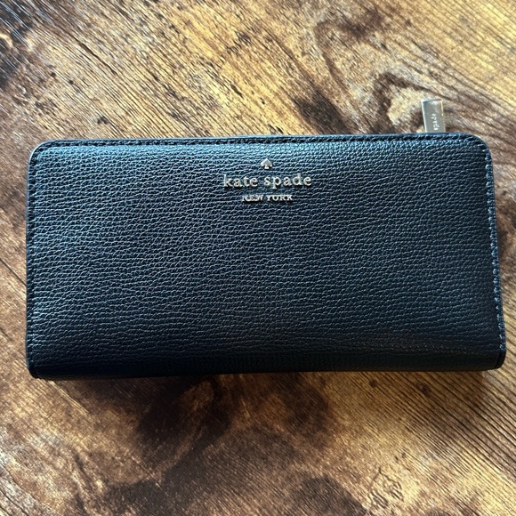 kate spade Handbags - Kate Spade Darcy Large Slim Bifold Wallet
